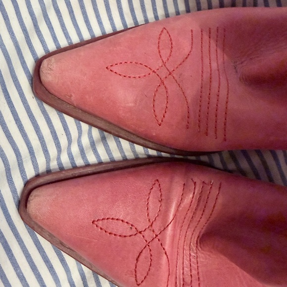 Mag - Picture 2 of 6